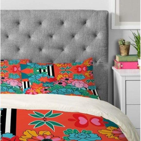 SET of 2 East Urban Home Bright Print Floral Pillowcases EUNH5116 NEW NWT